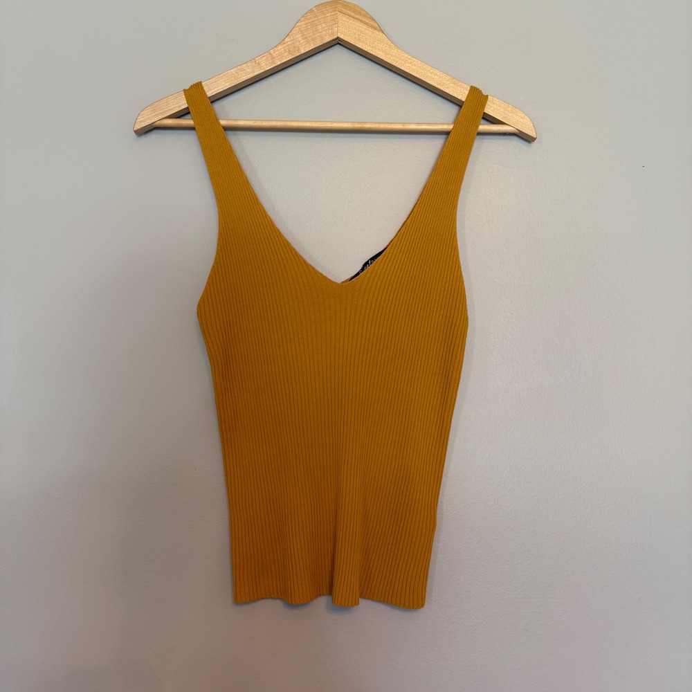 Sweet Rain Mustard‎ Yellow Ribbed Knit V-Neck Tank Top Sleeveless Womens Medium
